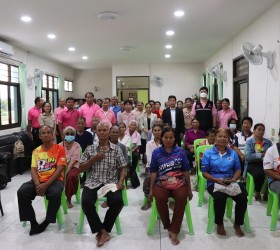 โครงการโรงเรียนครอบครัว หลักสูตรการดูแลสุขภาพกายและสุขภาพใจเพื่อเสริมสร้างสุขภาวะที่ดีในผู้สูงอายุ